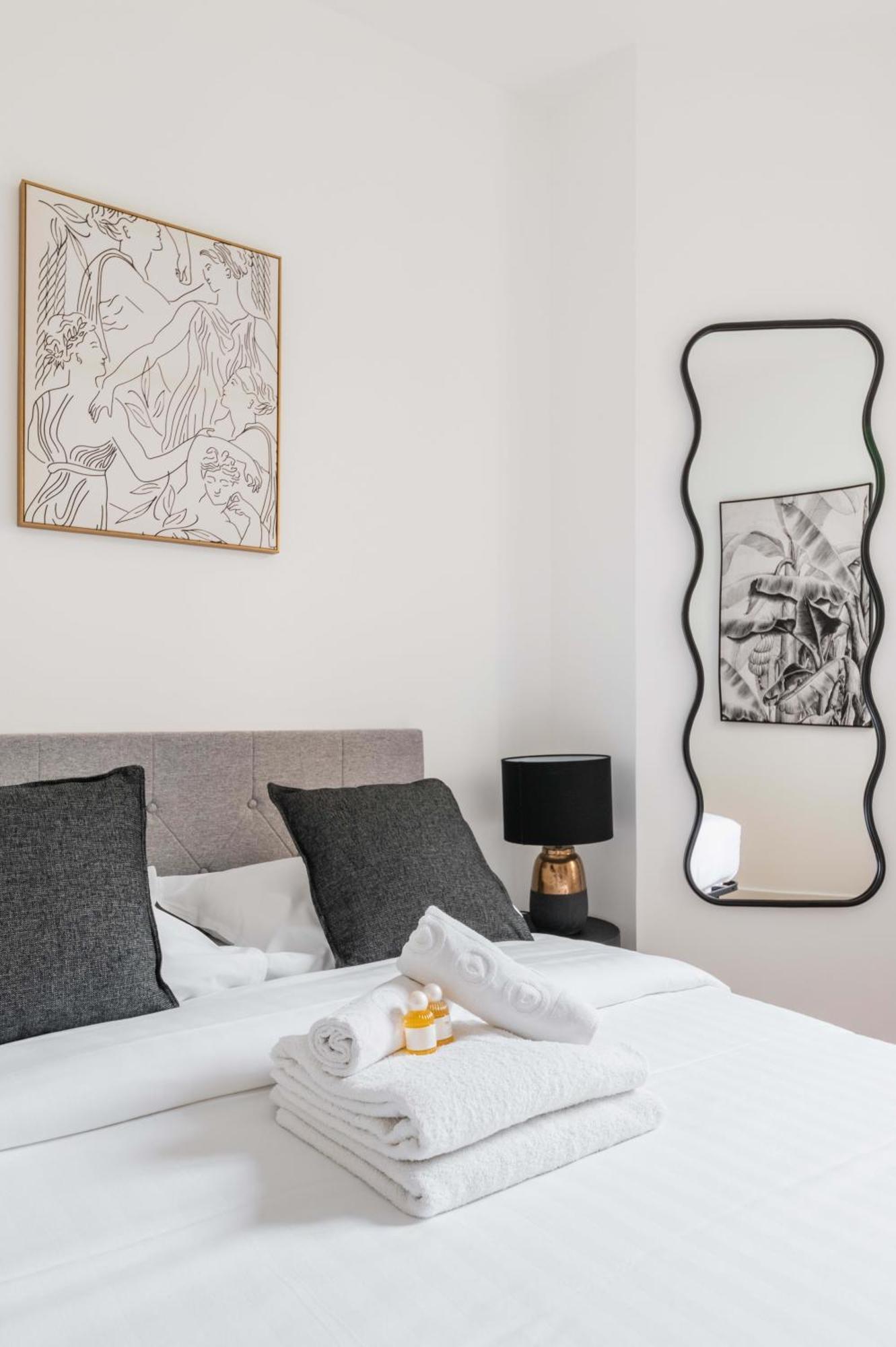 60m2 Refait A Neuf - 12 - 4p Appartement Paris